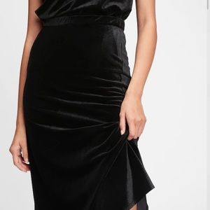 Gap velvet slip skirt NWT